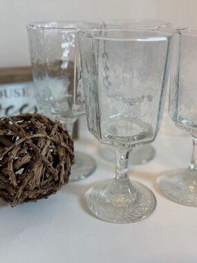Vintage Party Dinner Elegant Facets Clear Water Goblets Stem 6 3/4”